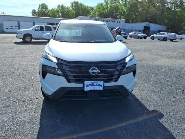 2026 Nissan Rogue — side profile view