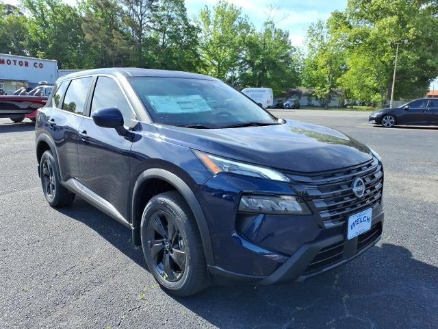 2026 Nissan Rogue 2026.5 FWD SV in Deep Ocean Blue Pearl — front three-quarter view